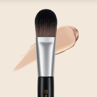 [Studio17] Foundation Brush 823